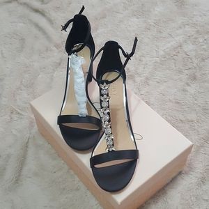 BNWT Badgley Mischka heels